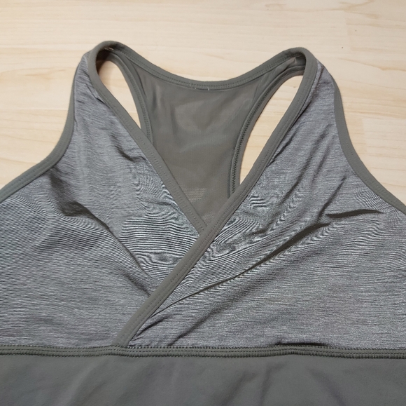 Lululemon Olive Green & Grey Tank With Mesh - Picture 2 of 6